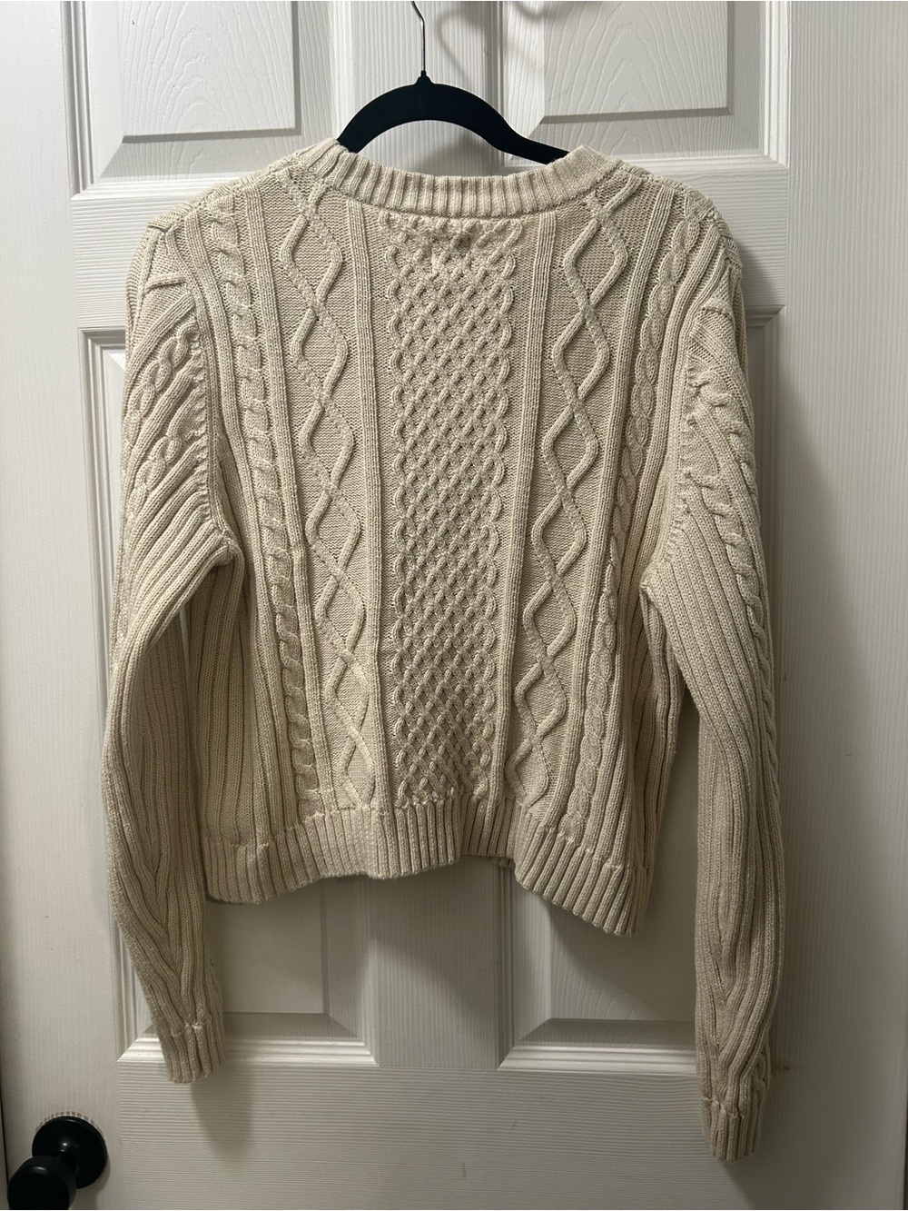 GAP 100% Cotton Cream Cable Knit Sweater Large L Crewneck - Picture 3 of 5